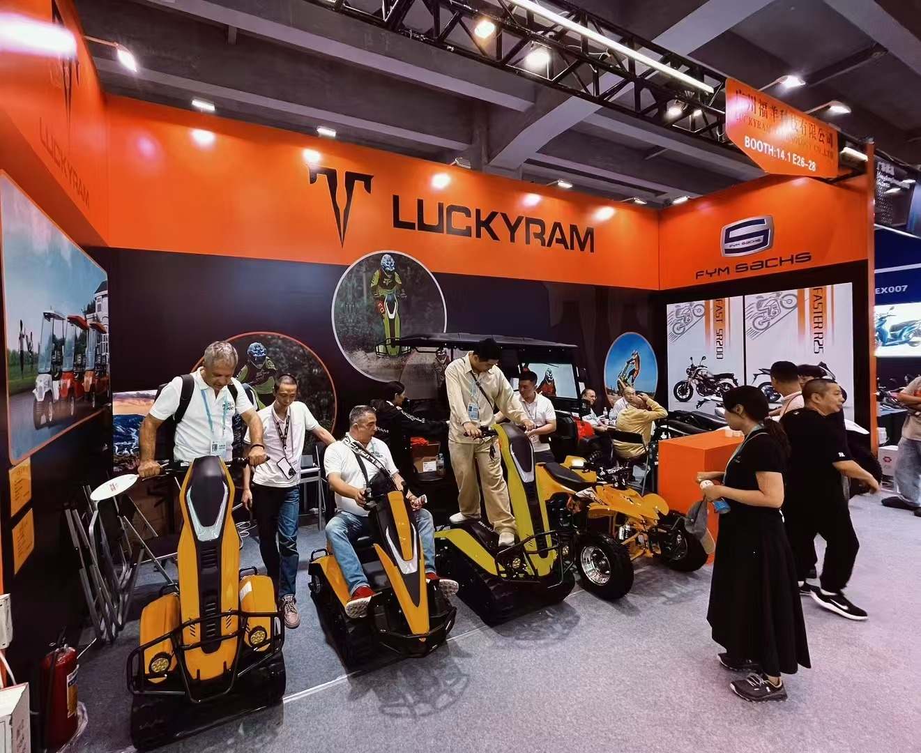 Luckyram ATVS przyciąga oczy zagranicznych nabywców na 136. kantonie targów